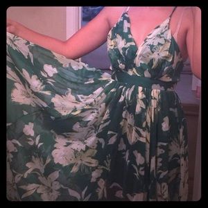 Green floral plunge flowy dress crisscross back